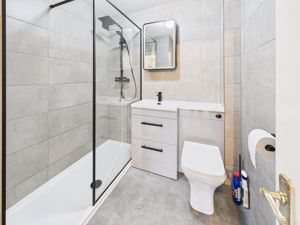 SHOWER ROOM- click for photo gallery